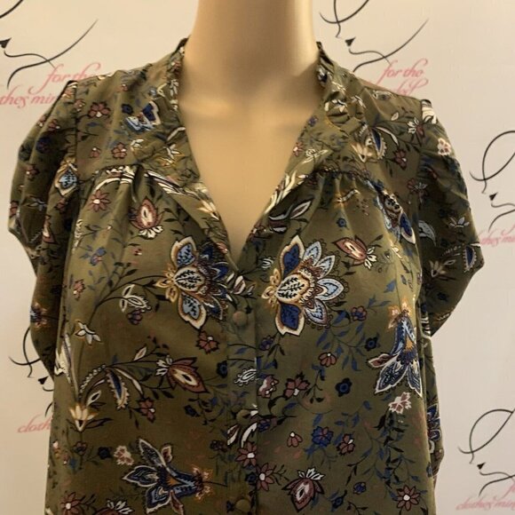 Rachel Zoe. Size Medium. Long Sleeve. Button Up. Oversized Smock Style   B72. - Picture 3 of 7